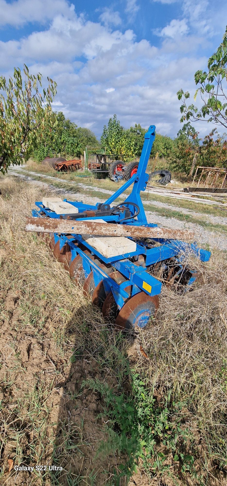 Продавам селскостопанска техника.