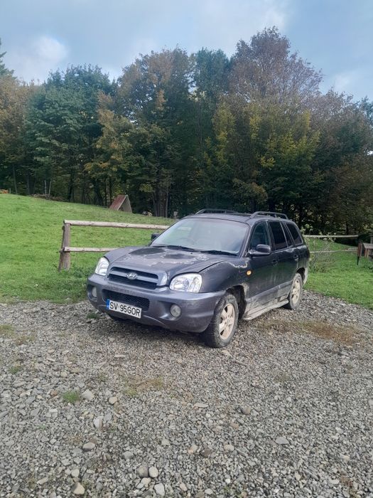 Vând Hyundai Santa Fe pentru dezmembrat