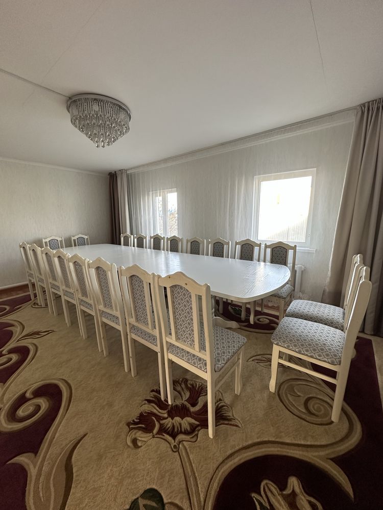 Продам Стол и Стулья