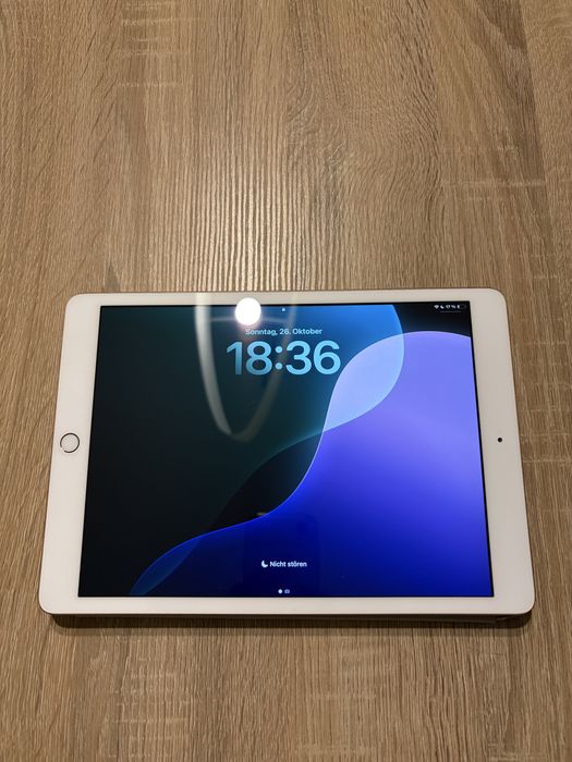 Apple iPad 7 32 GB КАТО НОВ