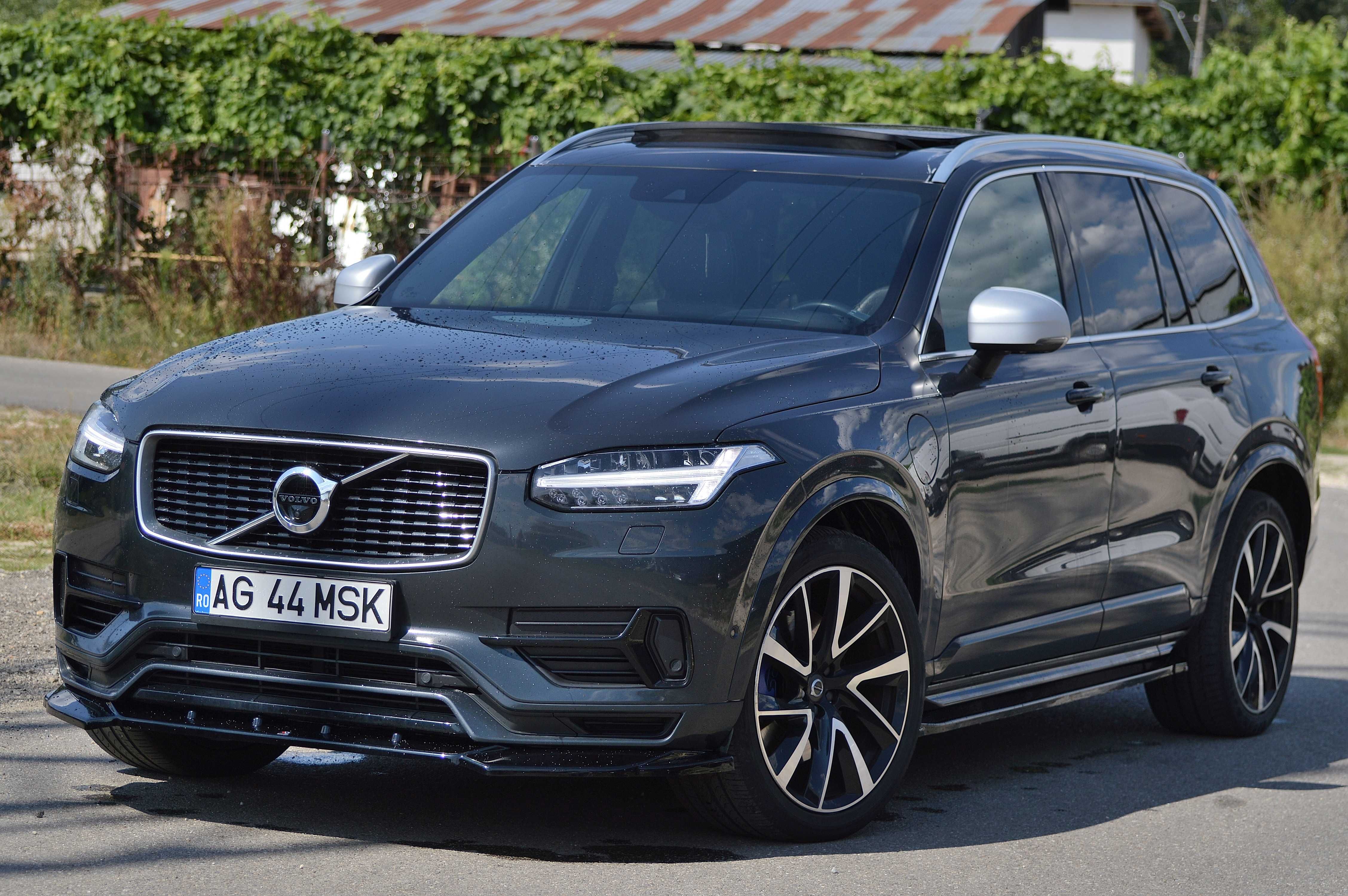 Volvo XC 90 Hybrid Plug In 408CP R-design 7 locuri, Full Assist