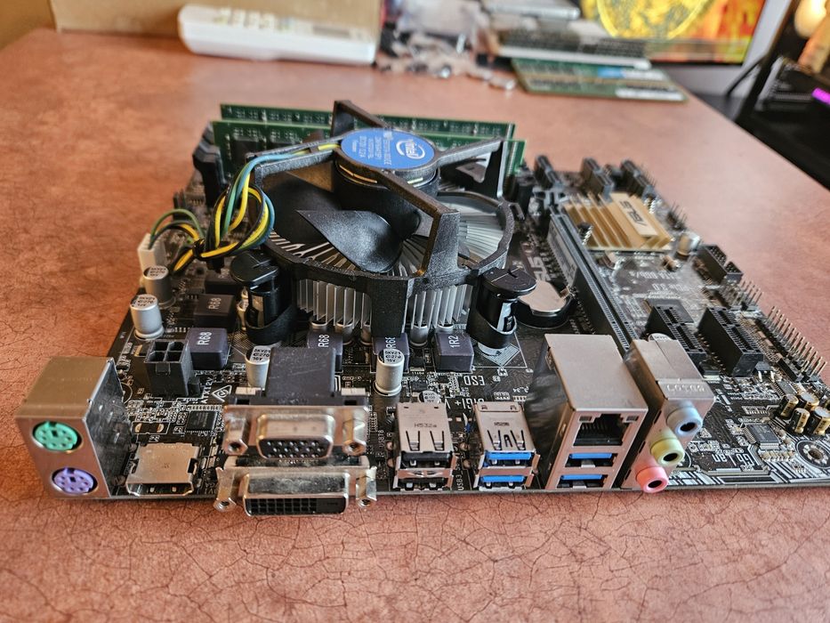 Kit sk1151 v1 Intel I7 6700 B150 16GB DDR3