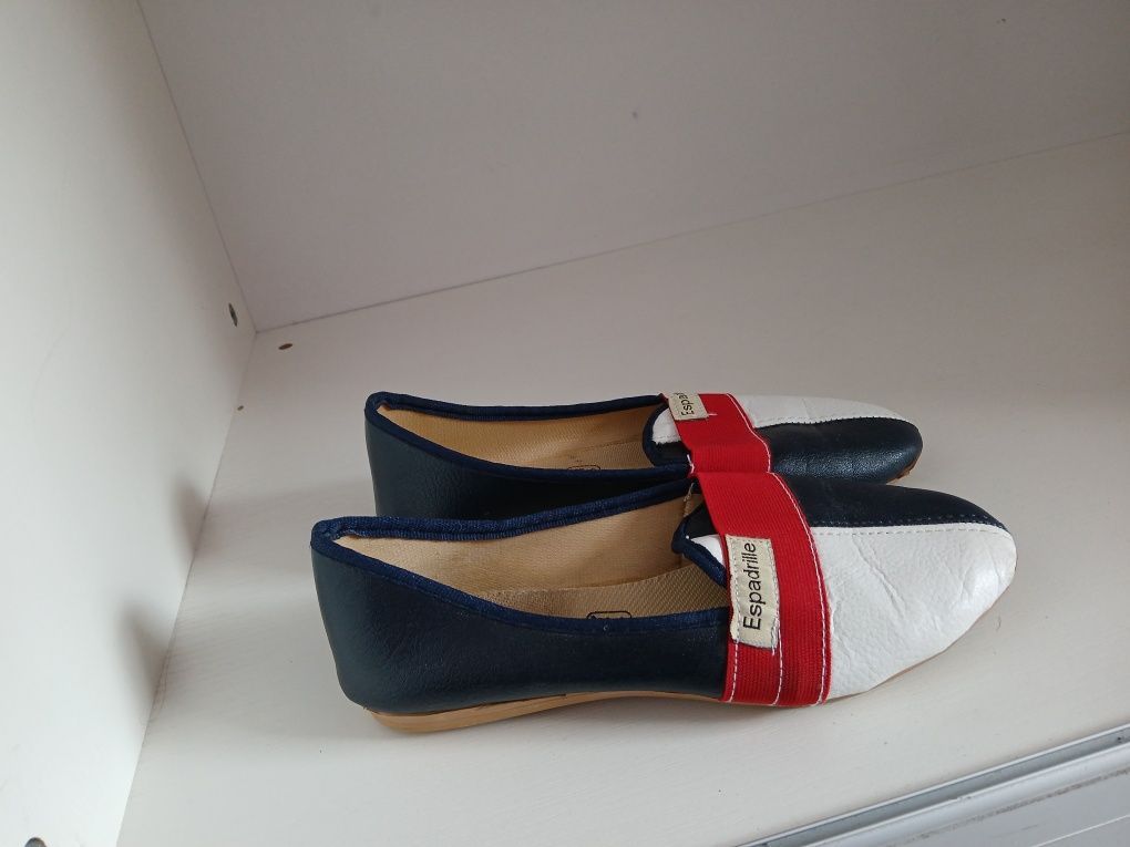Ескадрили Espadrille 36