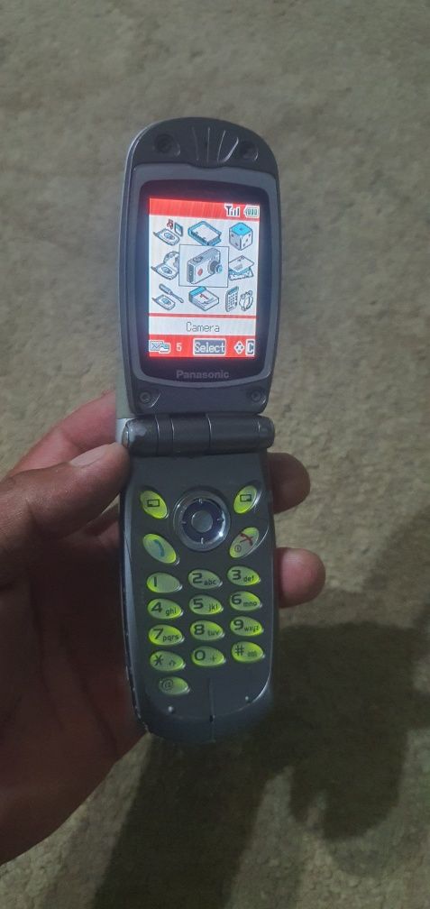 Telefon sotiladi Retro