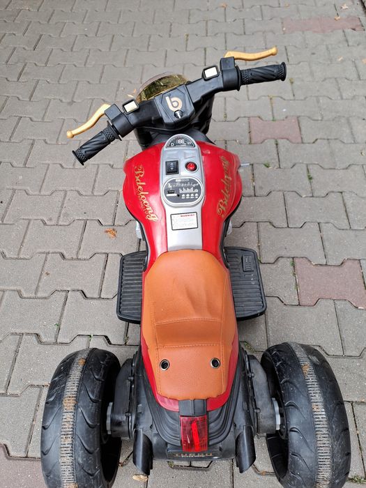 Motor electric pentru copii