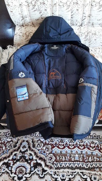 Продам новую куртку