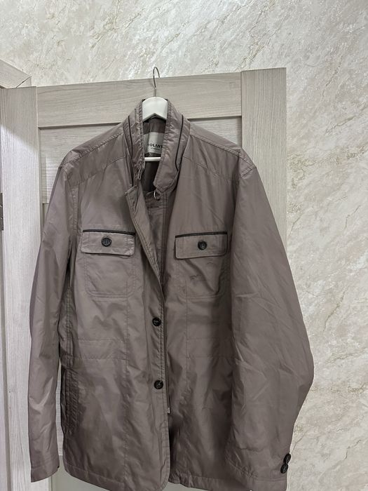 5000 тг ветровка  куртка