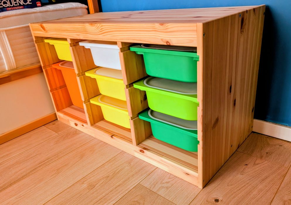 Ansamblu depozitare plus cutii Trofast Ikea