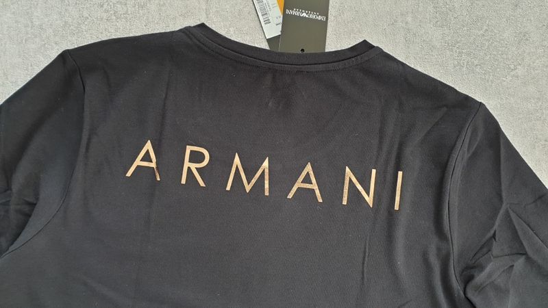 ПРОМО ARMANI -S и М - оригинална памучна нова дамска блуза