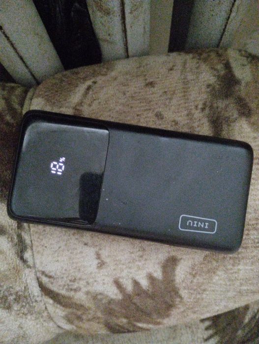 Пауэр бэнк INIU состояние ононь