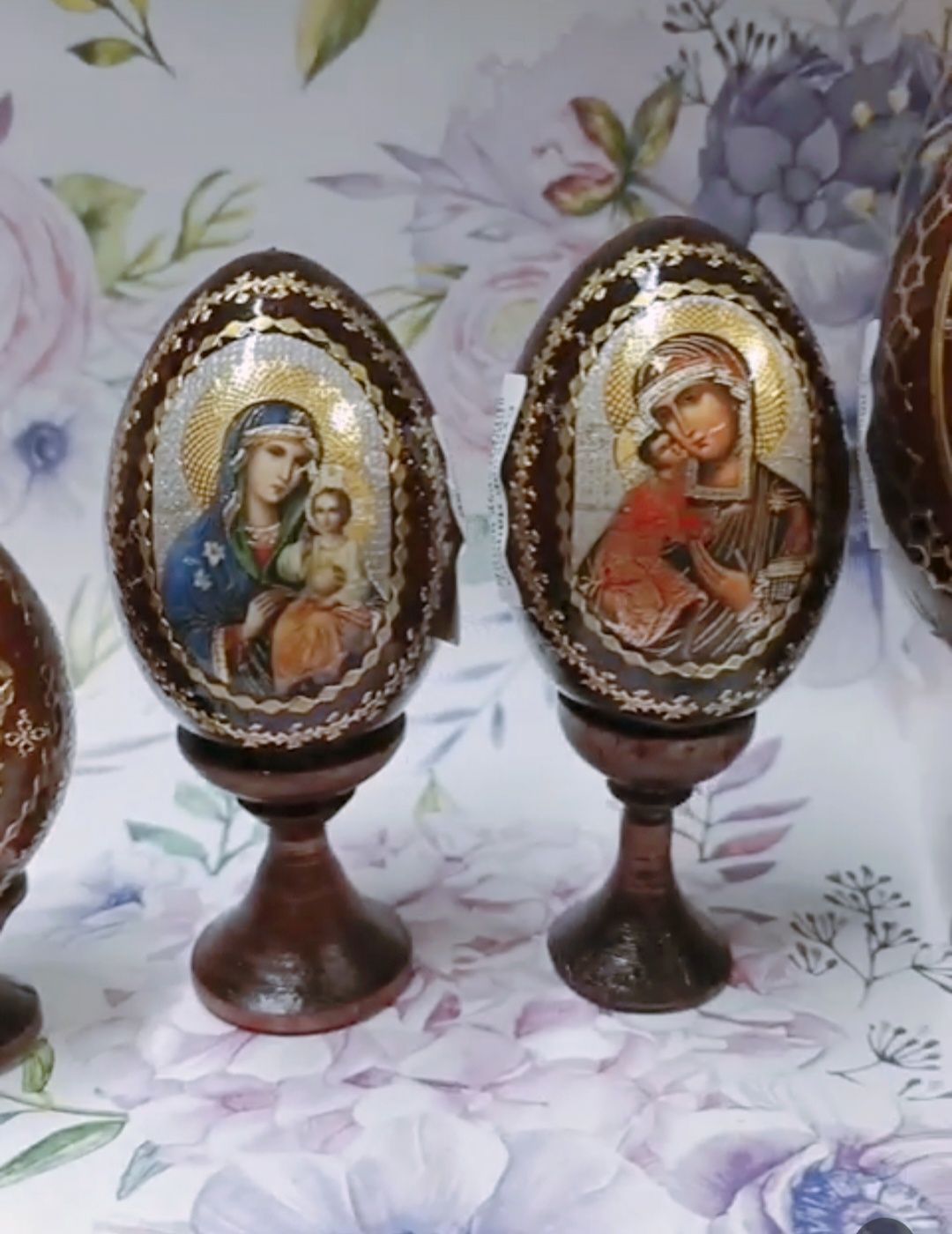 Лики святых на сувенирах иконы