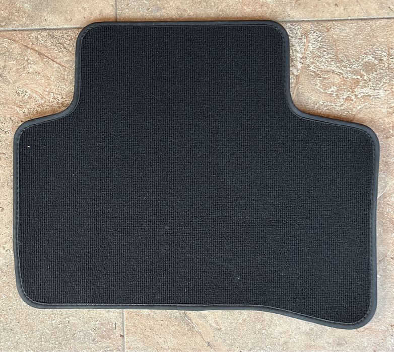 Оригинална щора за багажник и летни стелки за Мерцедес GLK X204