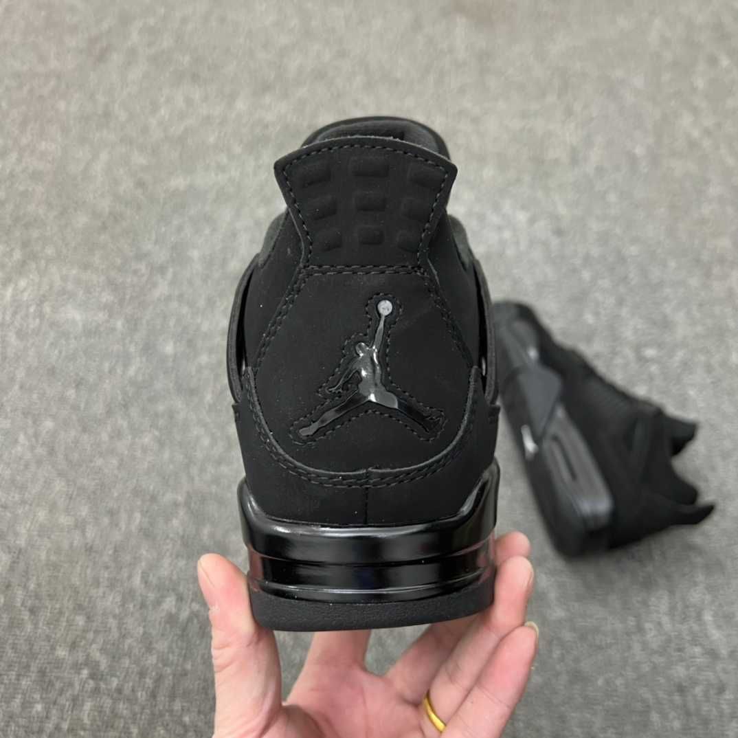 Nike Jordan 4 Retro Black Cat / Adidasi Premium Noi 2024