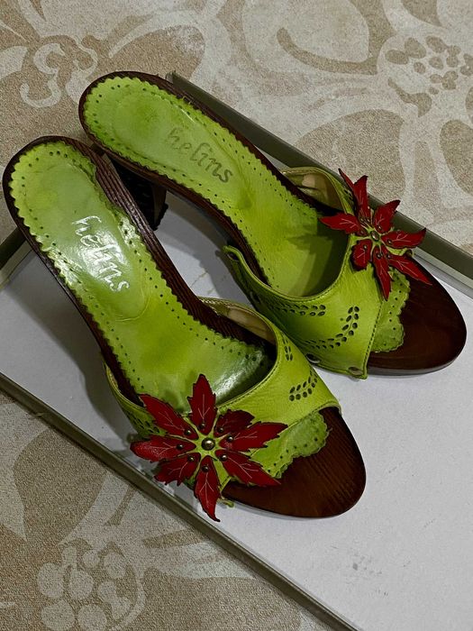 Женские шлепки натуральная кожа