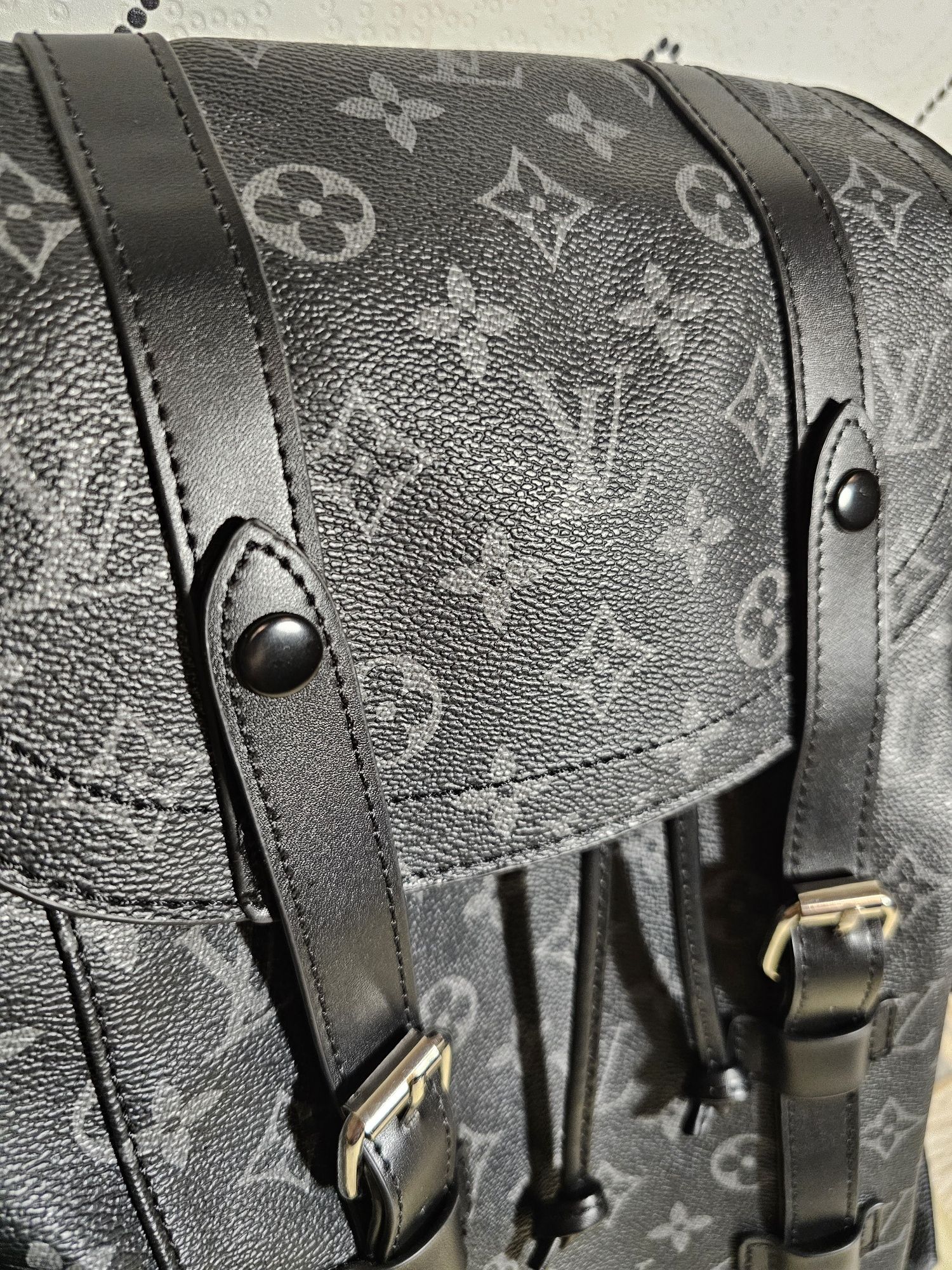 Unisex раница/чанта Louis Vuitton Christopher MM