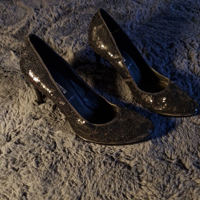 Tocuri elegante femei