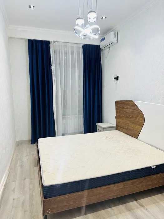 срочно сдается 3х комнатная квартира СЕРГЕЛИ рядом метро узгариш 306*