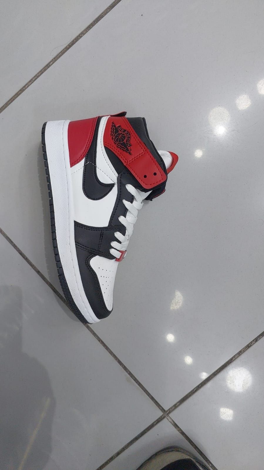Ghete     Jordan 36-40