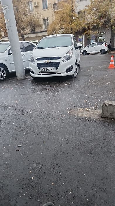 Spark sotiladi yili 2019 prabeg 81.000 kraska toza sastayana ideal