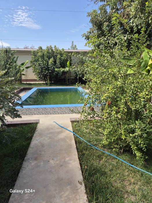 Олтин тепада уй сотилади.Победа.