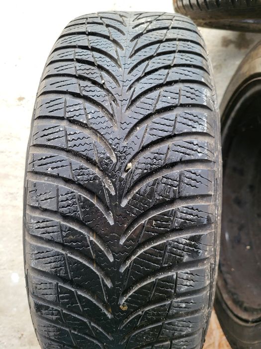 Anvelope iarna pe jante