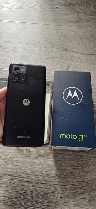 Motorola G72 în stare foarte bună