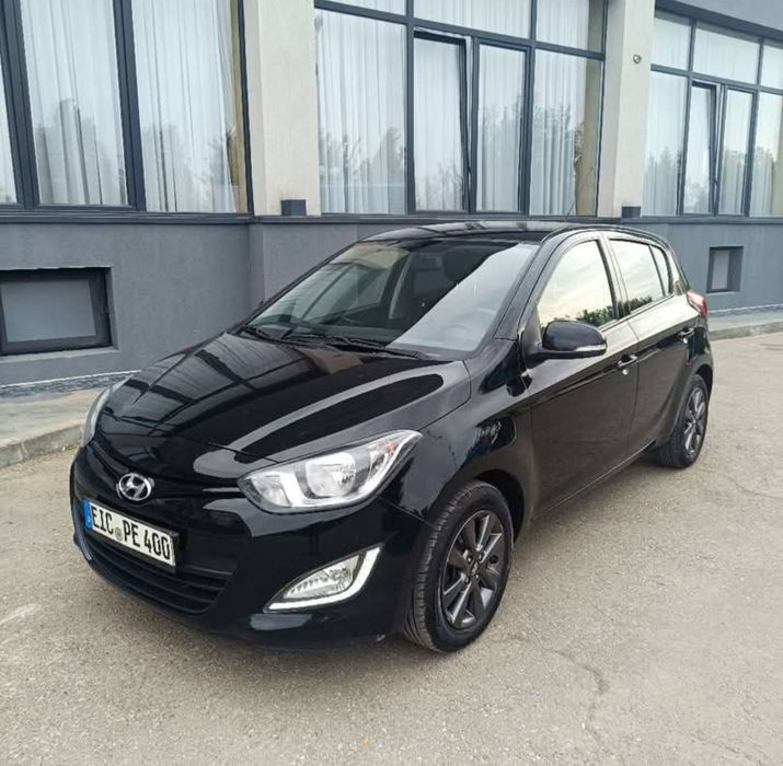 Hyundai i20 2015 Life GO 1.4 Benzina EURO 5 120.000 km
1.4 benzina 84