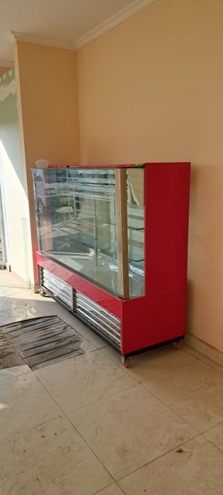 Ветрина для тортов, шашлык