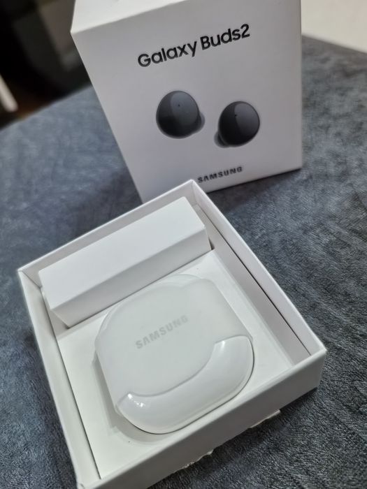 Слушалки Galaxy buds2
