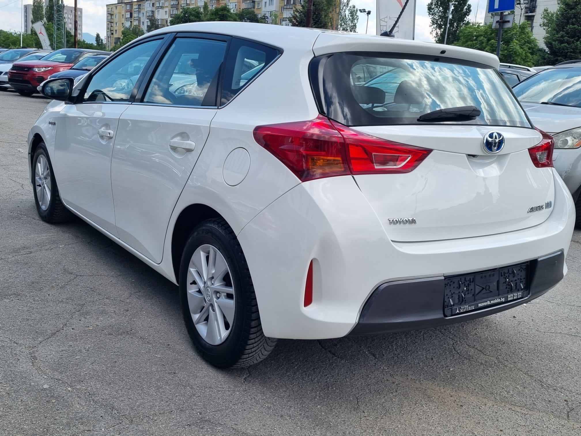 Toyota Auris 1.8i Hybrid