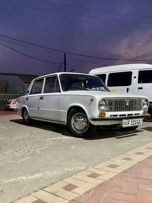 Vaz 21011 raketa