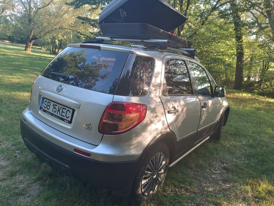 Vând sau schimb fiat sedici cu Renault kangoo