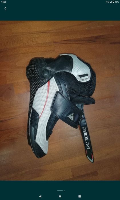 Ghete K2 din carbon pentru role viteza 44-45
Marimea 44-45