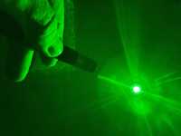 Laser cu lumină verde