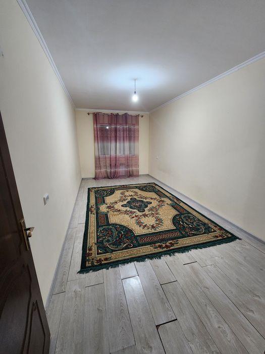 Arenda kvartira 2 xona, sharoitlari bor, bu eski rasmlar