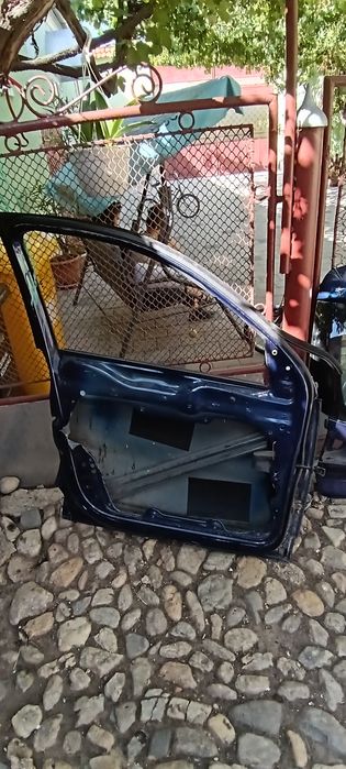 Haion Tiguan și ușa stânga fata