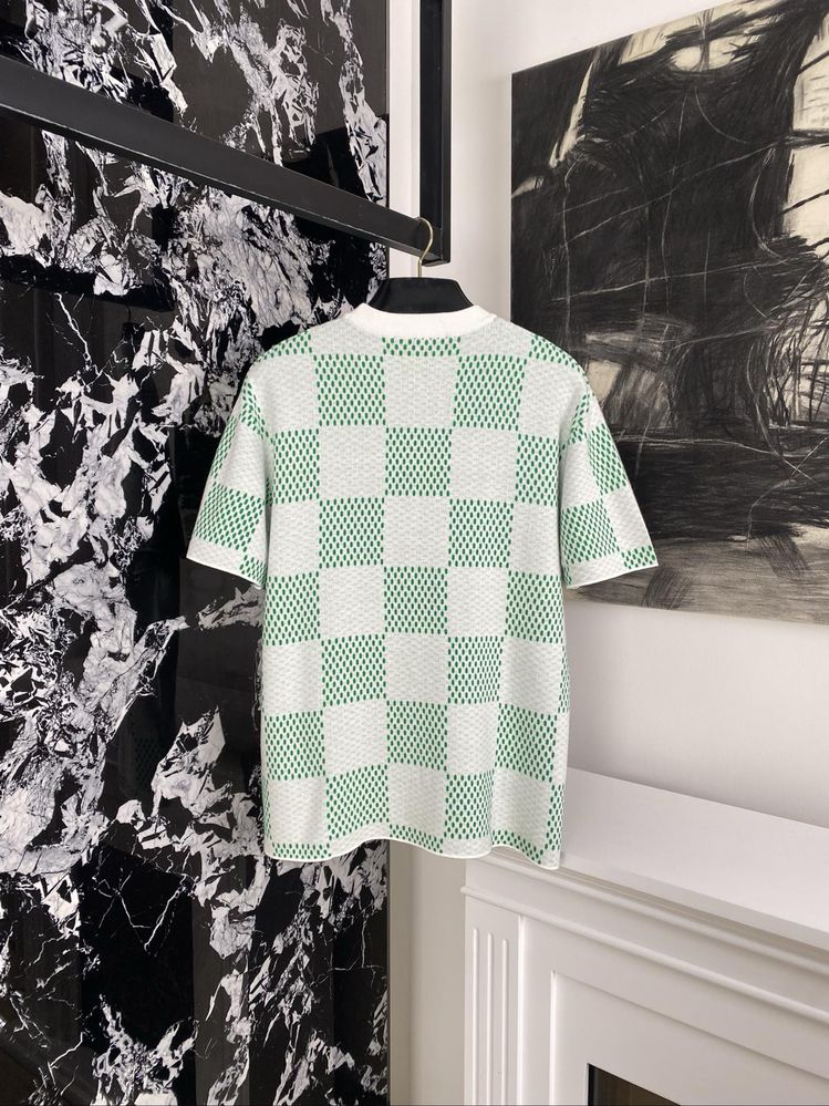 Tricou Louis Vuitton Calitate Premium