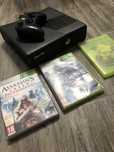 Xbox 360 slim si 3 jocuri