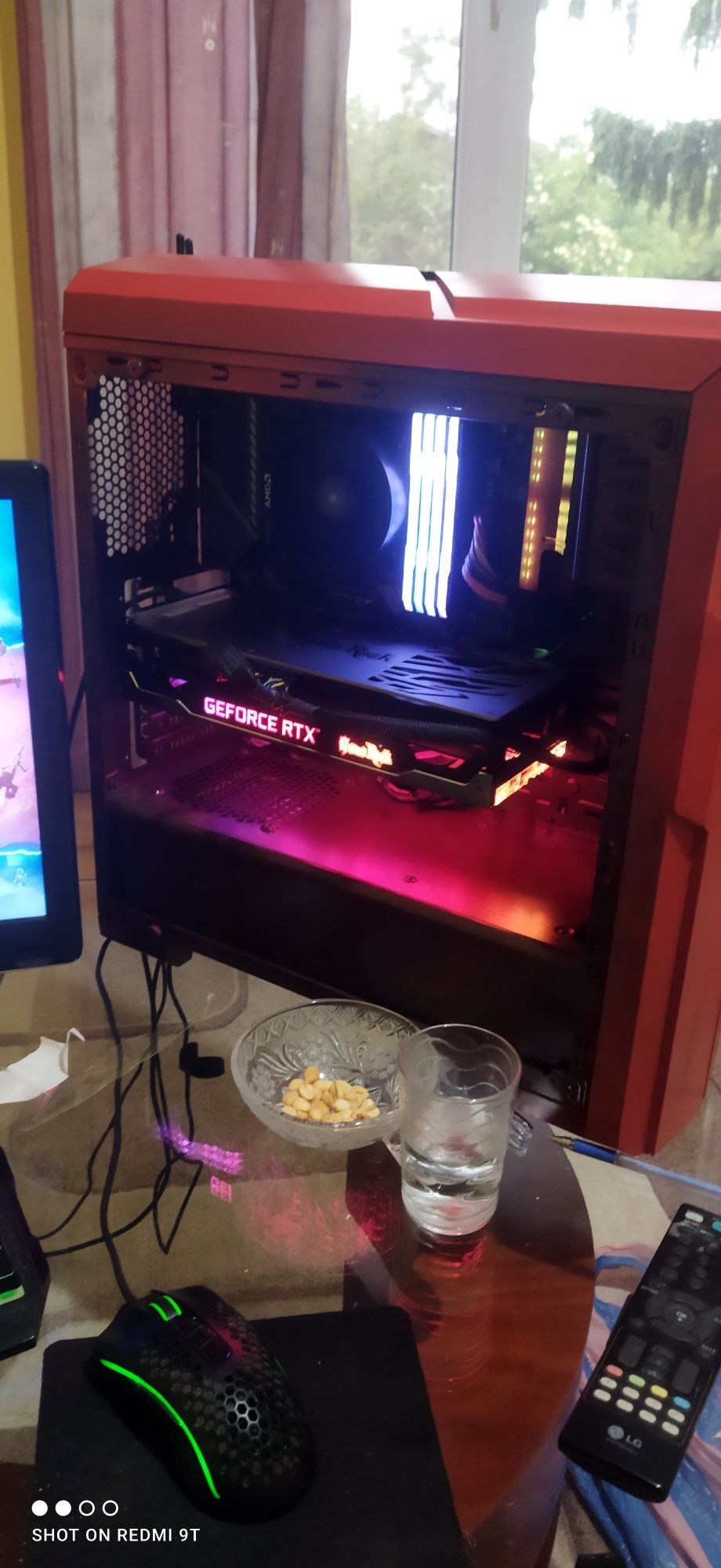 Геймърски компютър ryzen 7 5700x 3070 gamerock msi mag x570 tomahawk