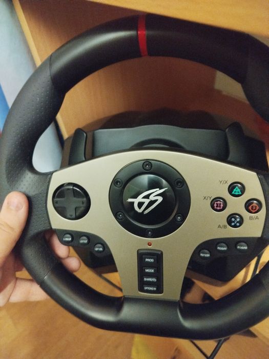 Руль/педали игровой