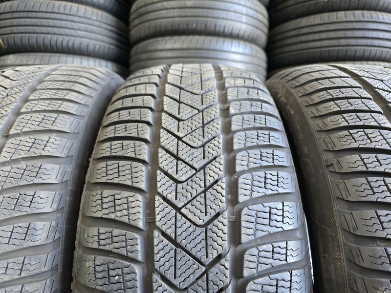225/55/18 PIRELLI 4бр
