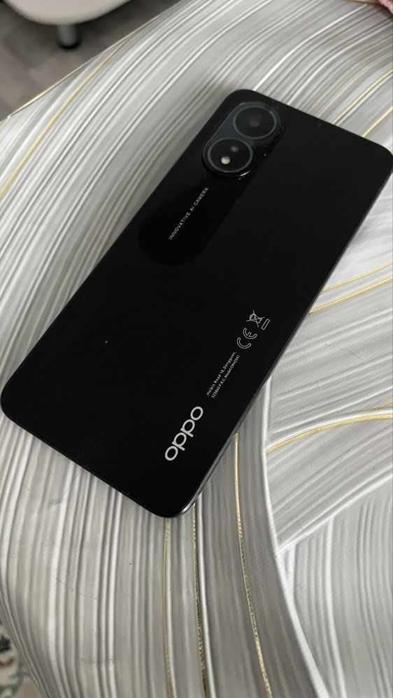 продам OPPO A18.
