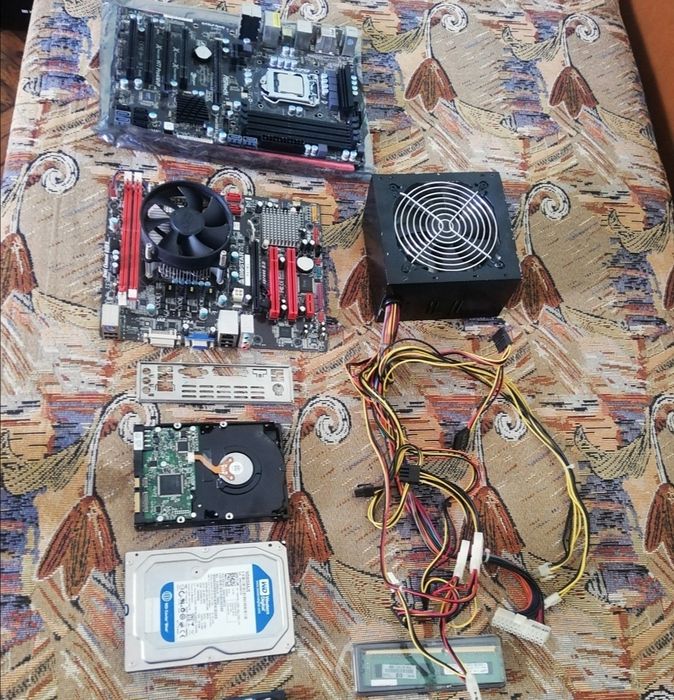 Части за компютър