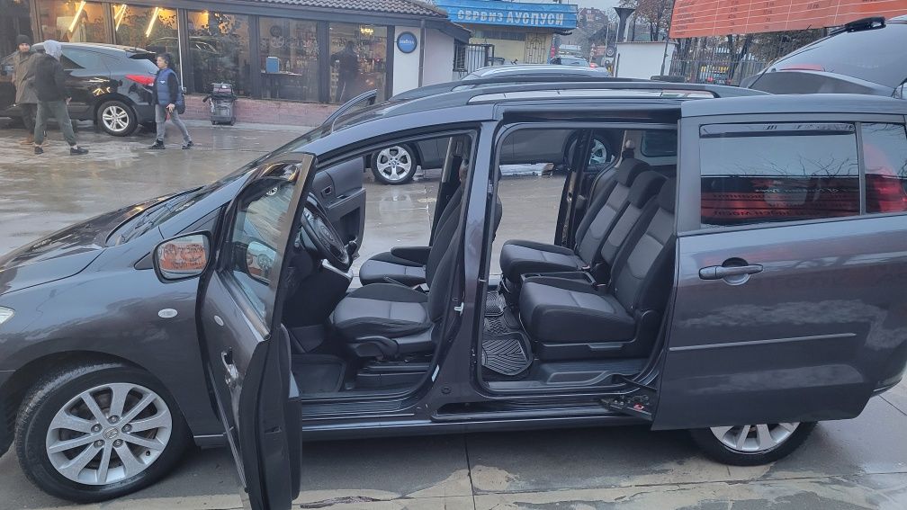 Mazda 5 2.0 110kc. Cdi 2006 година .