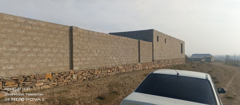 Участка сотилади 12 соток