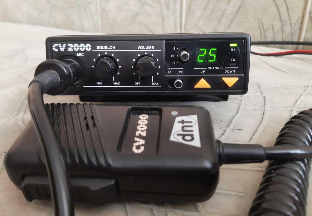 Радиостанция dnt CV2000