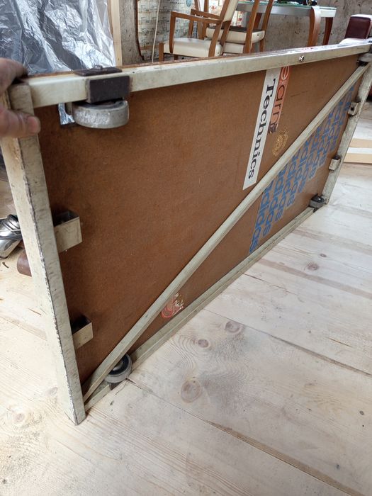 Ниска транспортна количка за багаж или монтьор