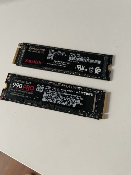 Ssd M.2 Samsung 990 PRO si Sandisk Extreme Pro