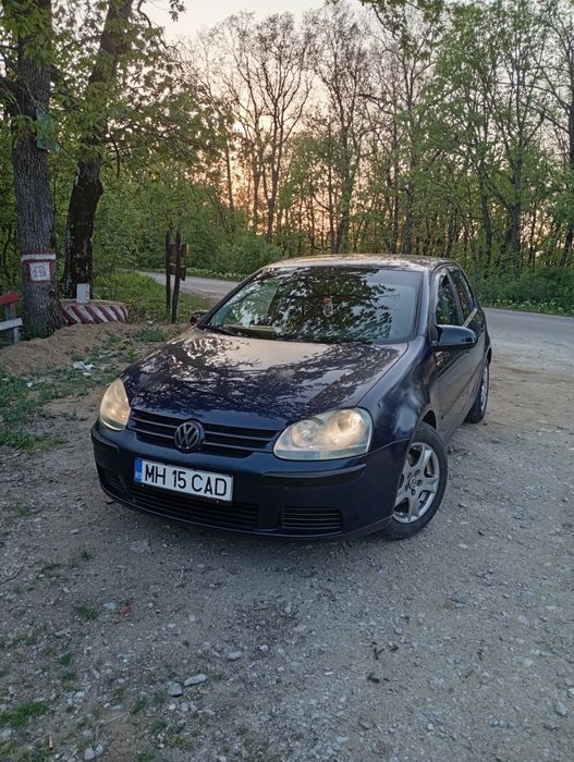 Vând golf 5 1.4 benzină