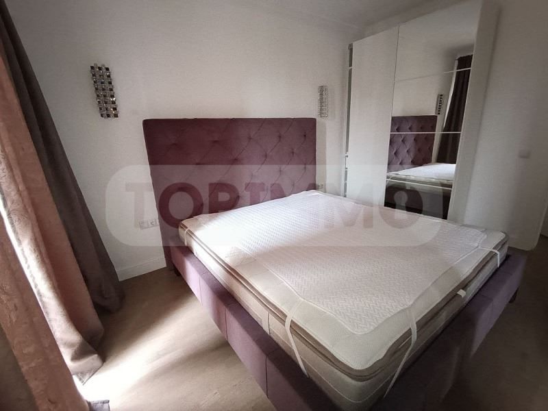 Продава се Тристаен апартамент в к.к. Златни пясъци - 160 кв.м за 2000 €/кв.м - Снимка #6